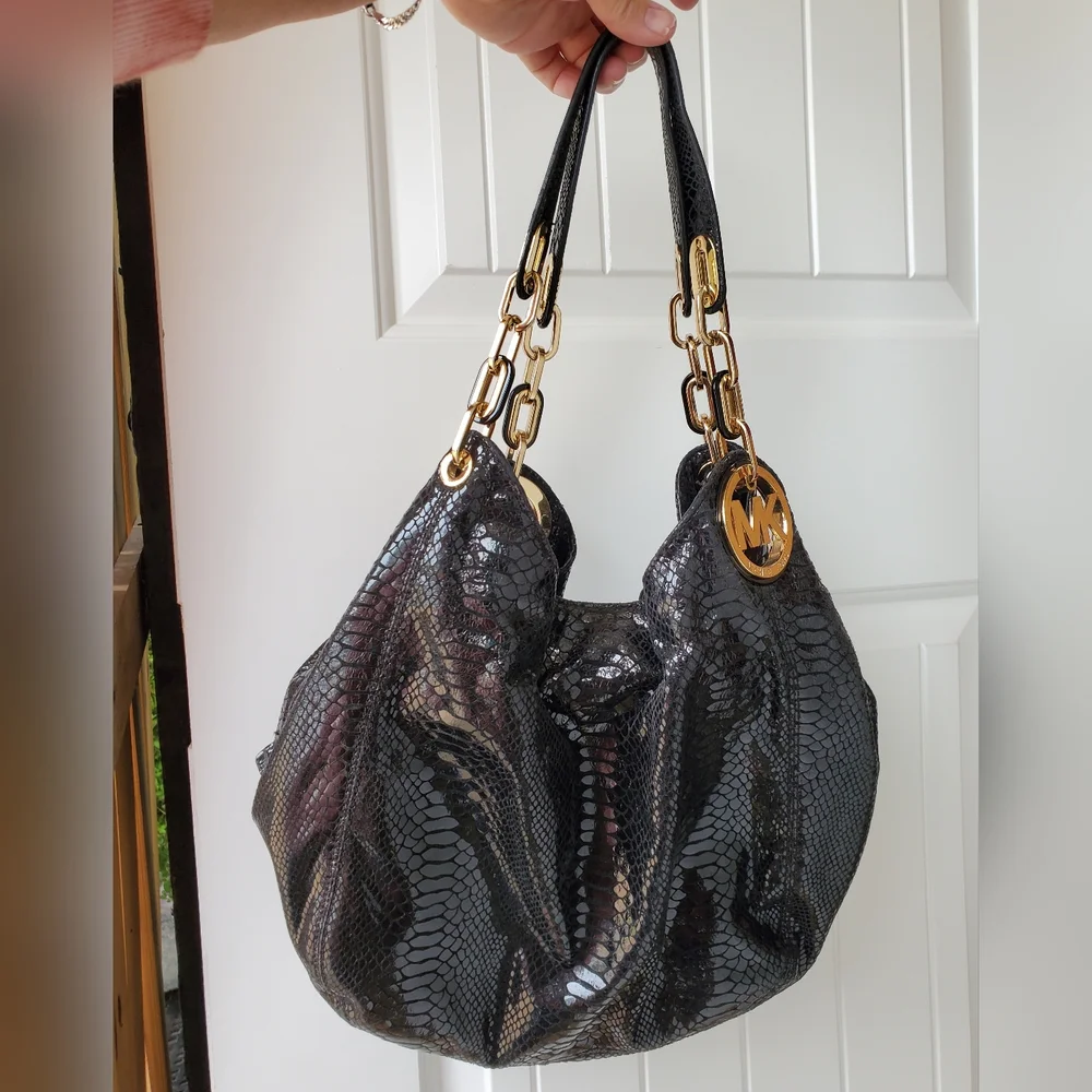 Michael Kors snakeskin handbag gold hardware EUC - Picture 2 of 15